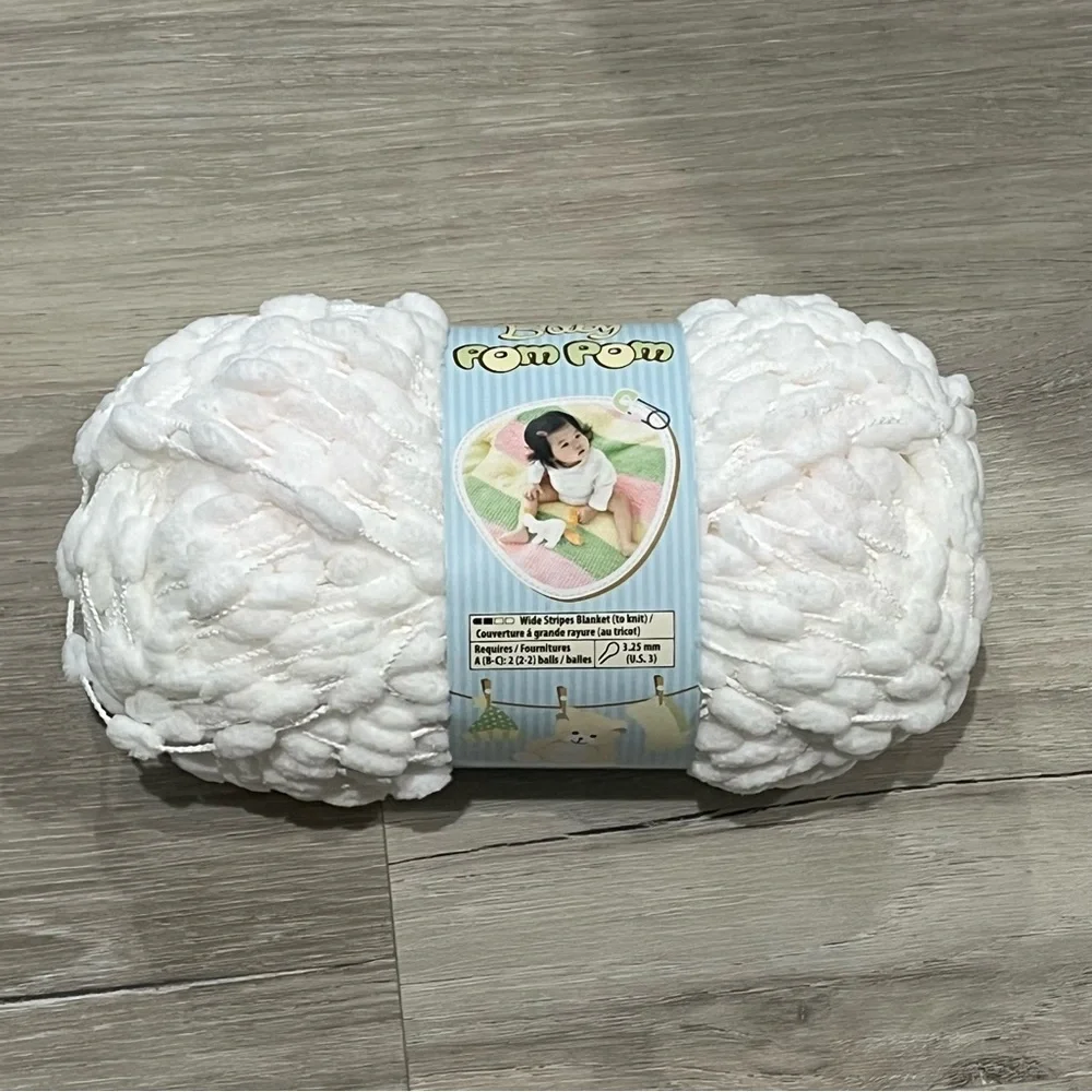 NWT Set of 3 Skeins Bernat Baby Pom Pom Yarn (3.5 oz each) White Bulky Weight #6